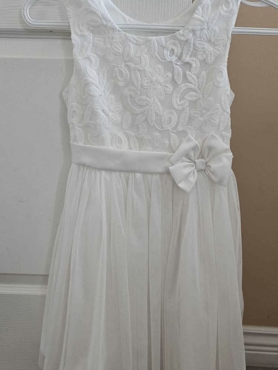 Jona Michelle Other - Jona Michelle White Floral Lace Tulle Party Dress with Bow